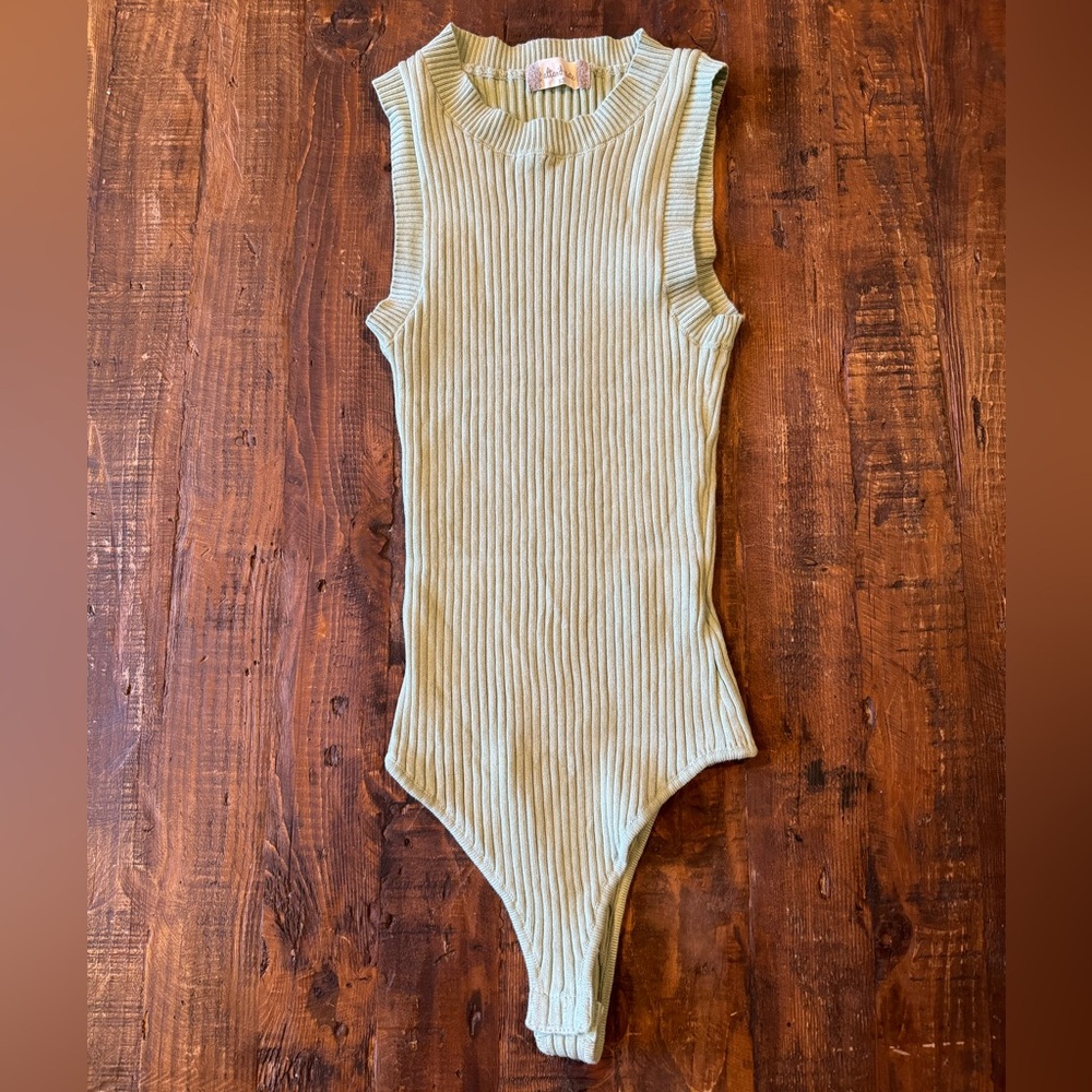 Altar’d State sleeveless ribbed bodysuit in light green